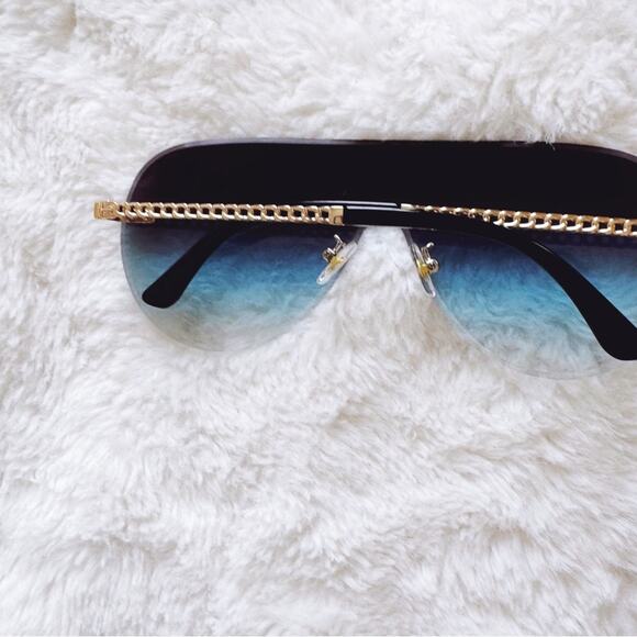 Jasmine Clear Blue Sleek Single-Lens Sunglasses - Picture 10 of 11